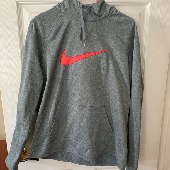 Nike Tops - Nike Dry Fit Hoodie